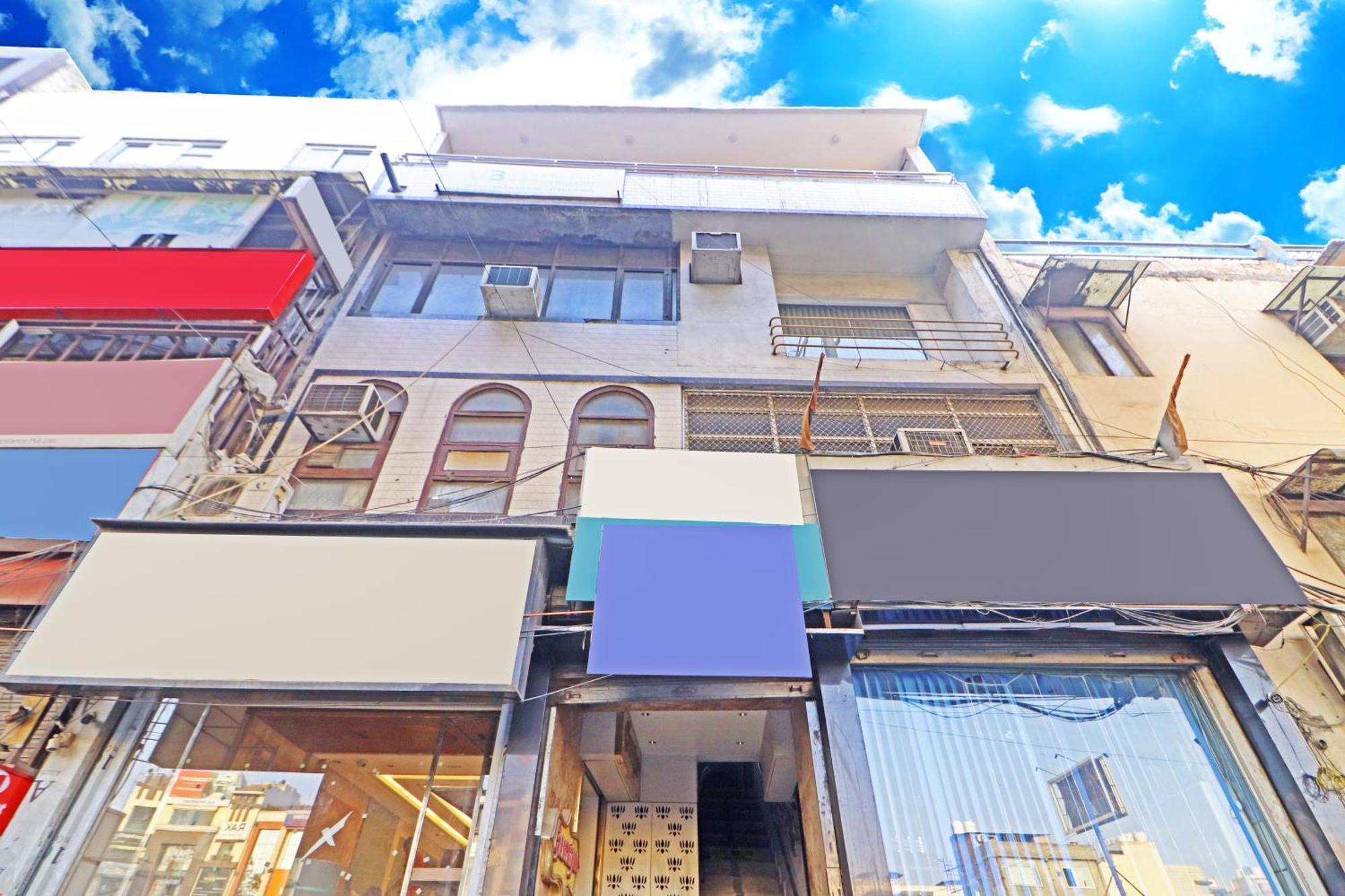 Hotel Twamev Couple Friendly Rajouri Garden By The Arrow New Delhi
